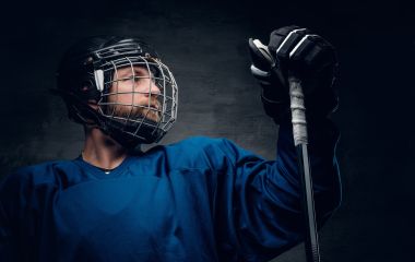 Профессиональный уход за хоккейной и фигурной экипировкой: продление срока службы и поддержание максимальной производительности